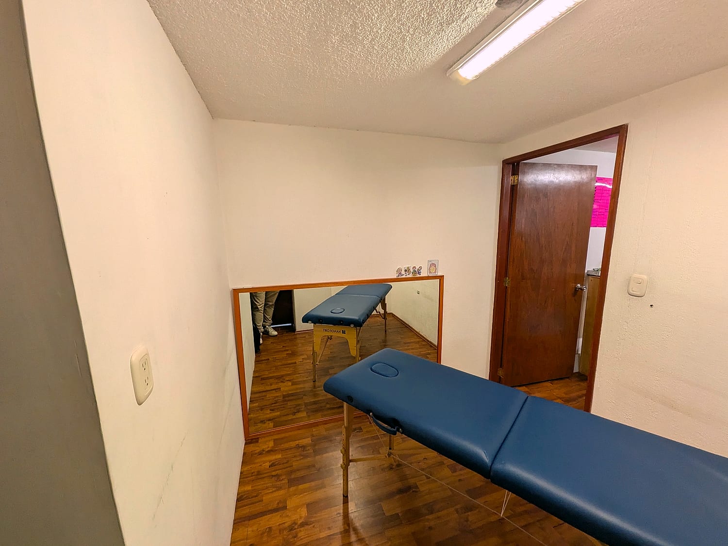 Vista del consultorio de fisioterapia